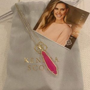 NWT Kendra Scott hot pink and gold necklace